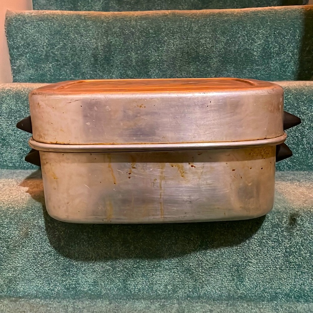 Roasting pan